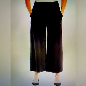Max Studio Cropped Wide Leg Pants.